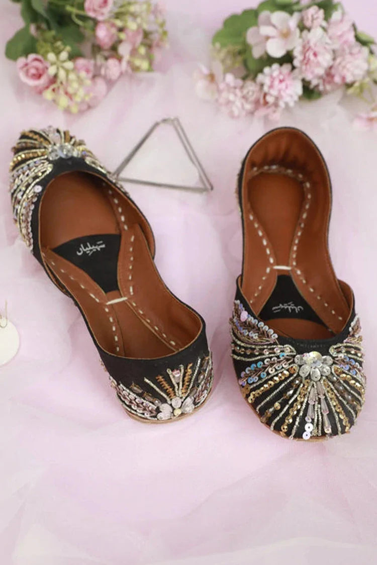 Picture of Saheliyan - Heer Collection - Chandni - Available at Raja Sahib