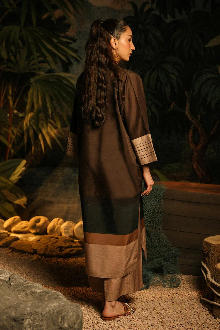 Picture of Kaanthaa - Rebloom - 2 Piece - Bark & Bloom - Available at Raja Sahib