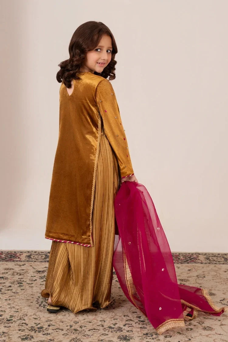 Picture of Emeralds - Mini Golden Radiance - Available at Raja Sahib