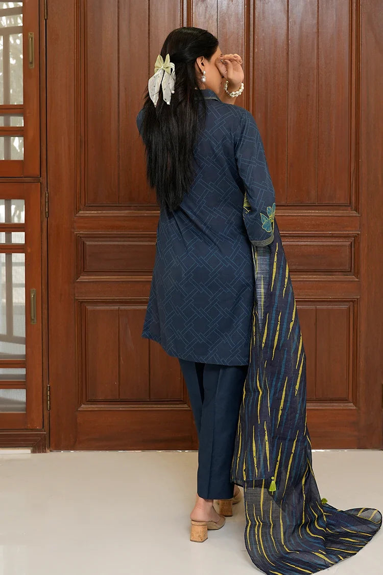 Picture of Tasneem Shamim - Fusion Waves - 2 Piece - Nura - Available at Raja Sahib