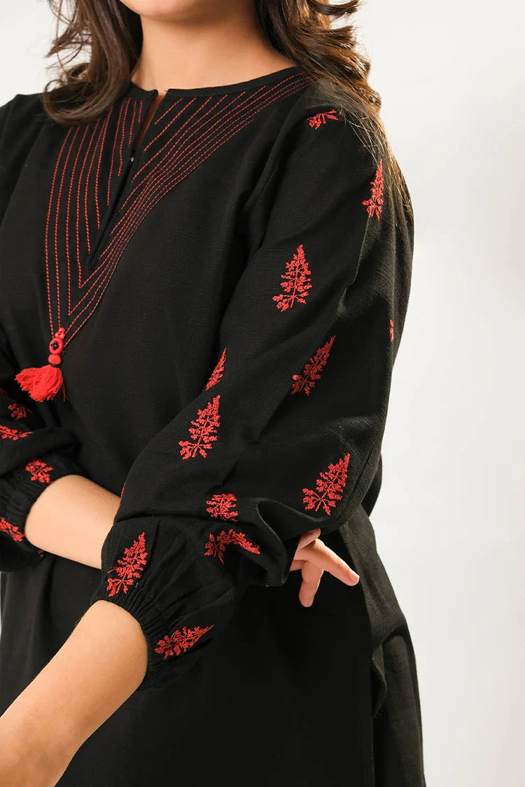 Picture of Girls winter clothes | Black | Casual 2 Piece Suit | Cotton Khaddar Dyed | GAC-03179 - Available at Raja Sahib