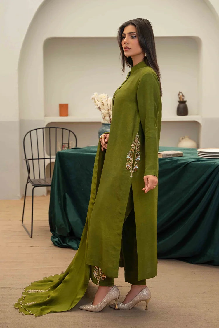 Picture of Hadia Batool - Louise Collection - Elea - Available at Raja Sahib