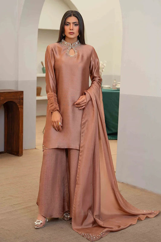 Picture of Hadia Batool - Louise Collection - Noele - Available at Raja Sahib