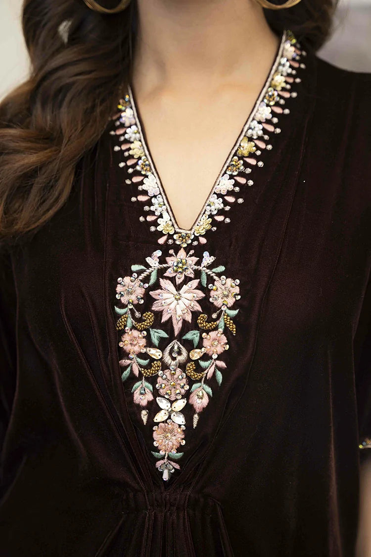 Picture of Hadia Batool - Parizad Collection - Anabia - Available at Raja Sahib