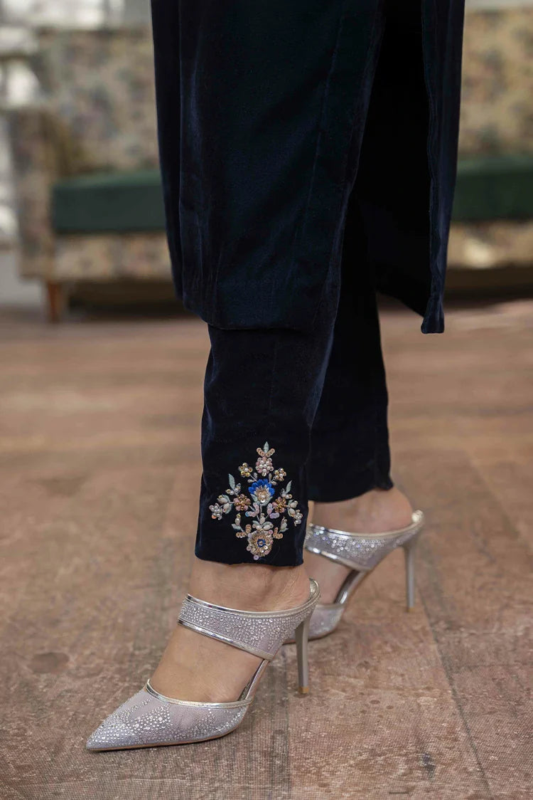 Picture of Hadia Batool - Parizad Collection - Rimel - Available at Raja Sahib