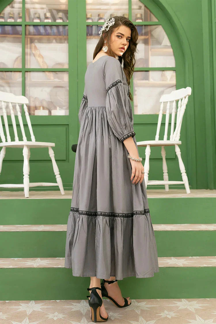 Picture of Haniumaimaz - Bahaar Pret - Emma - Available at Raja Sahib