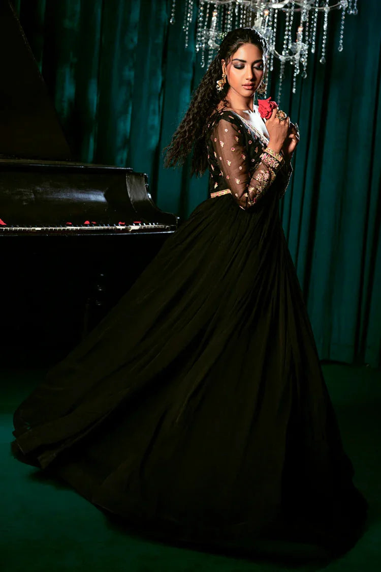 Picture of Haniumaimaz - Gulaab Pret - Laraib - Available at Raja Sahib