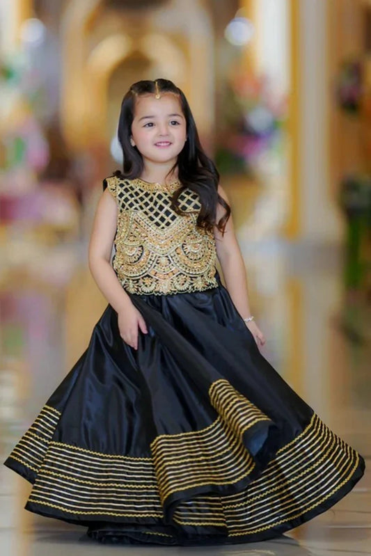 Picture of Fairy Queen - 2 Piece - Hania - Available at Raja Sahib