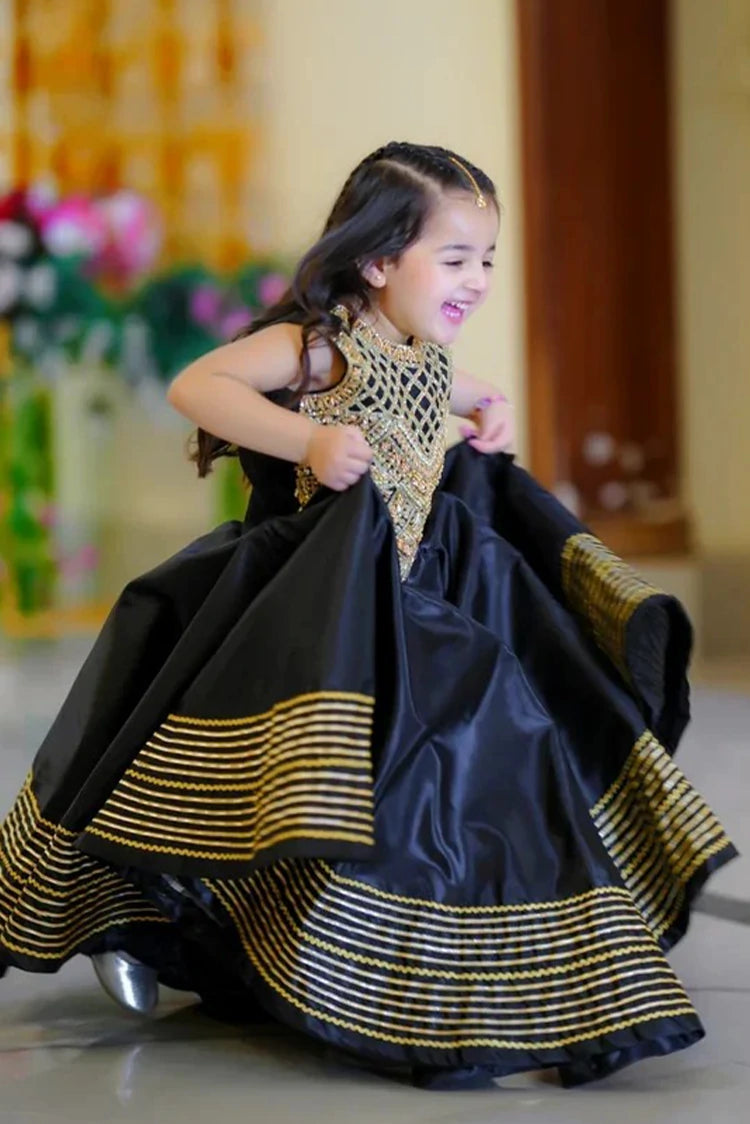 Picture of Fairy Queen - 2 Piece - Hania - Available at Raja Sahib
