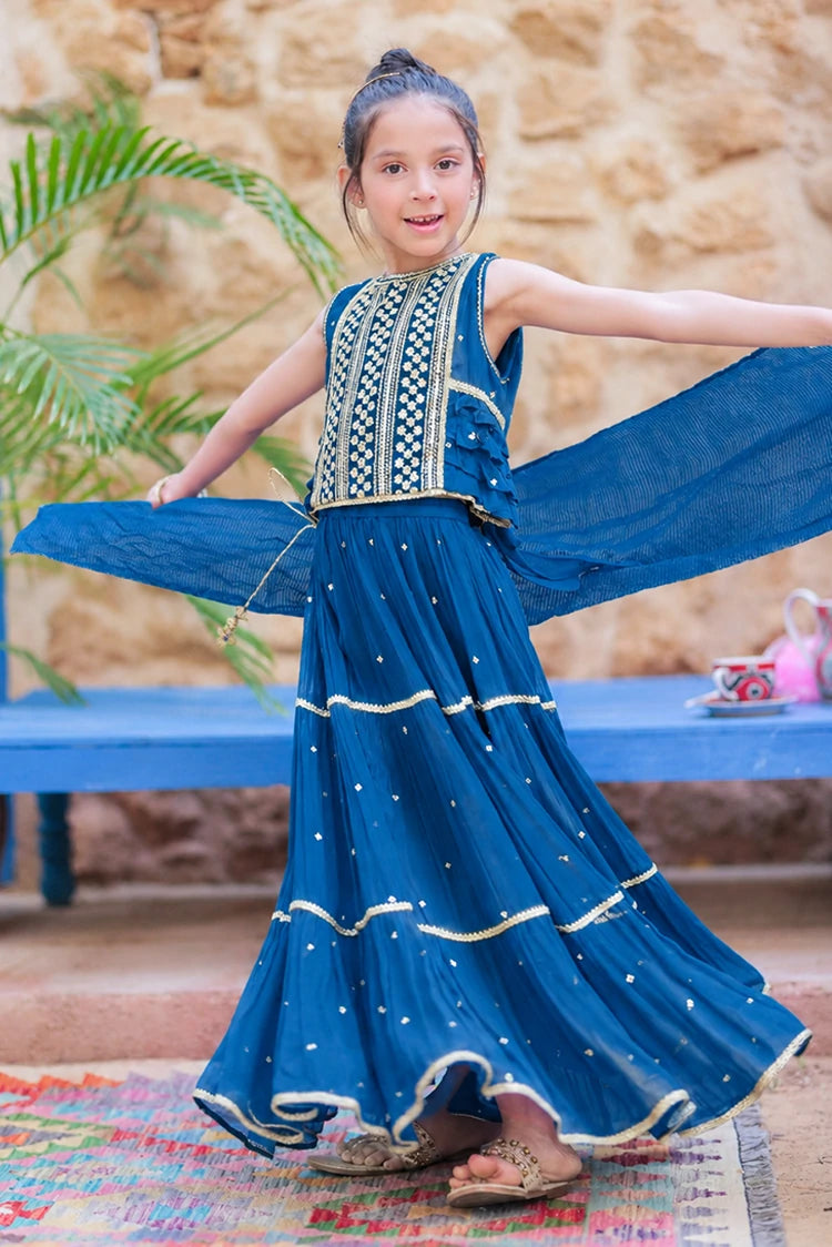 Picture of Senorita - Kids Formal dress - Zink & Gold - 3 Piece - KDD-03620 - Available at Raja Sahib