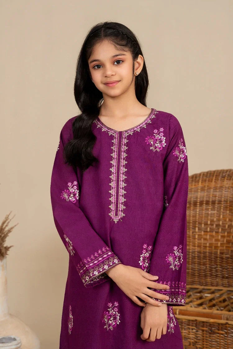 Picture of Khayat - Plumora - Winter - Available at Raja Sahib