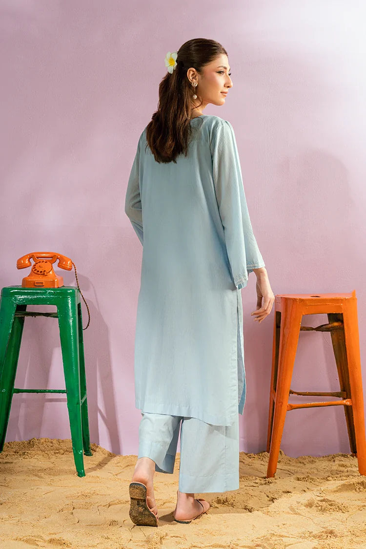 Picture of Kaanthaa - Monsoon RTW - Cloud Whisper - Available at Raja Sahib