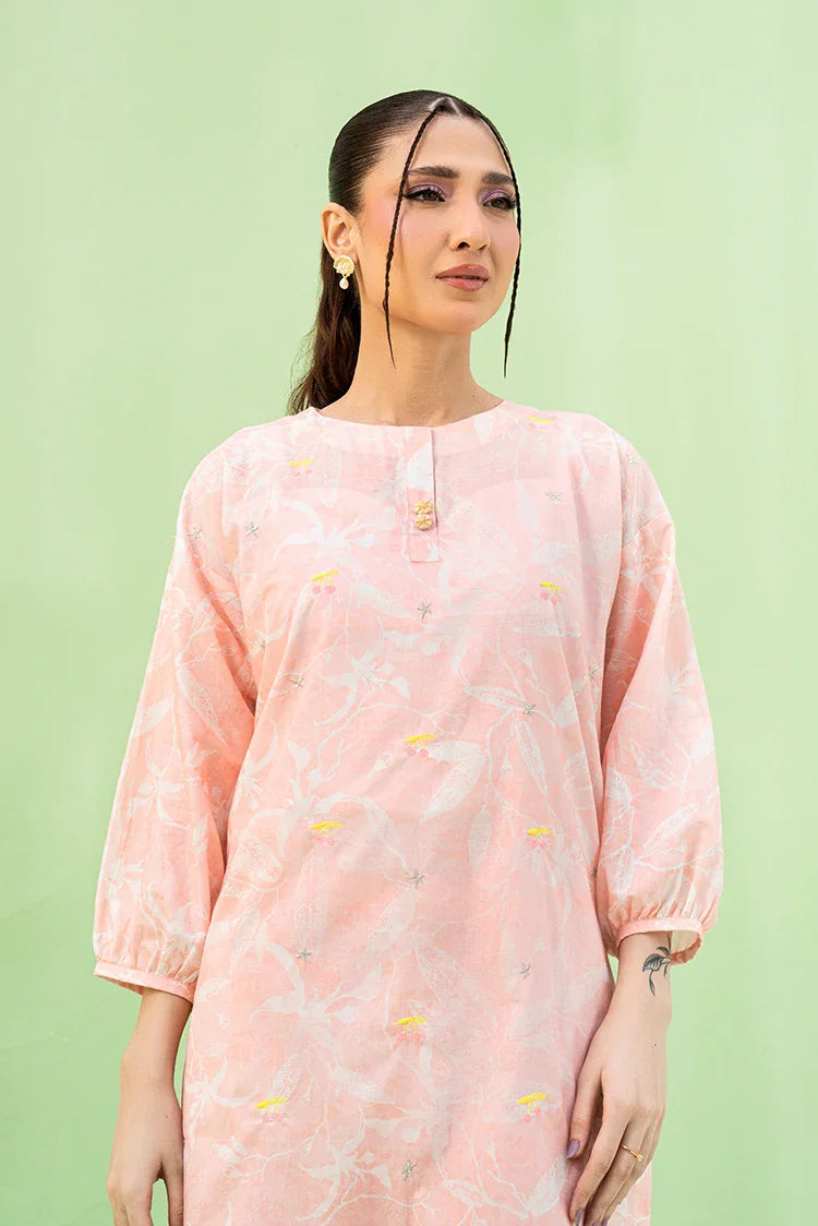 Picture of Kaanthaa - Falling Pretty - Starberry - Available at Raja Sahib