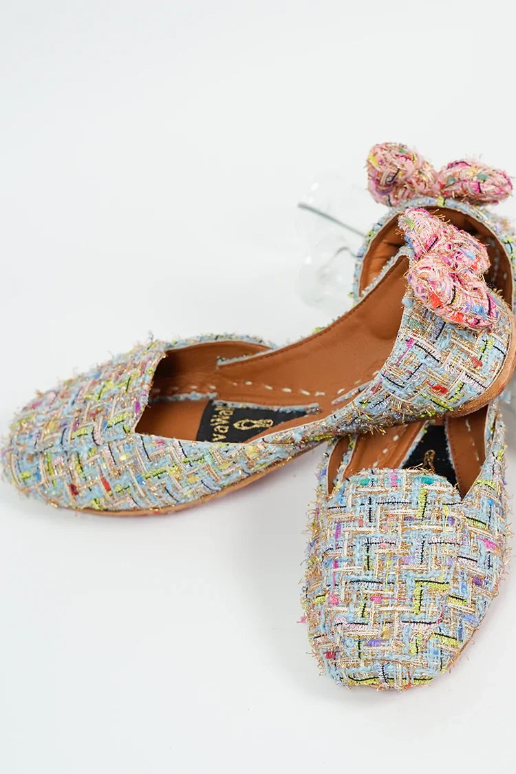 Picture of Viva Walk - Luxe Loaf - Luxe Laces - Available at Raja Sahib