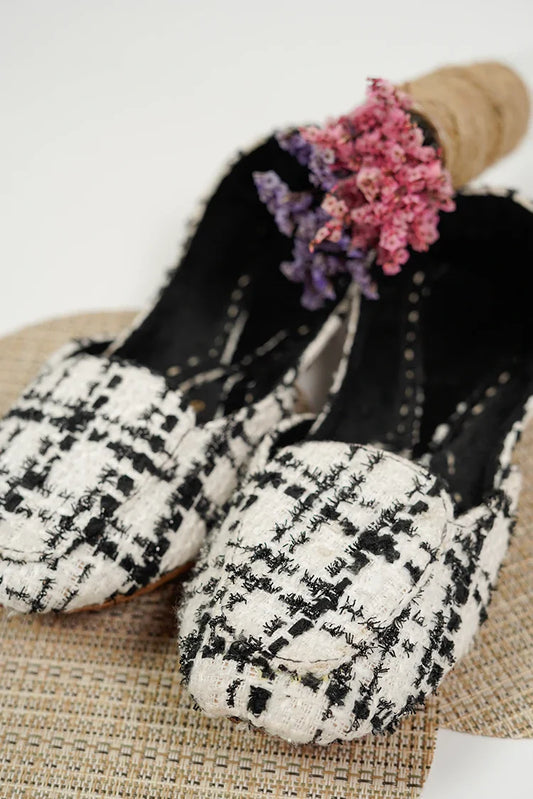 Picture of Viva Walk - Luxe Loaf - Snug Soles - Available at Raja Sahib