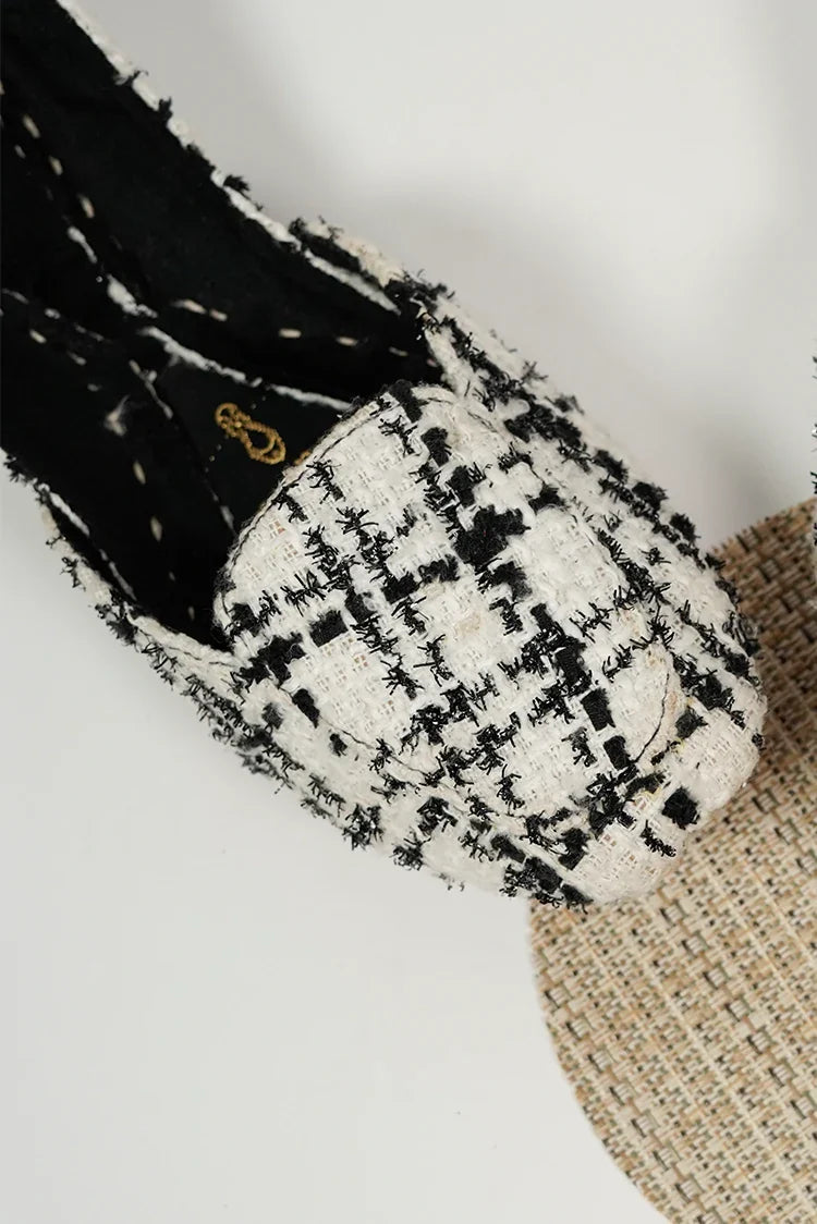 Picture of Viva Walk - Luxe Loaf - Snug Soles - Available at Raja Sahib