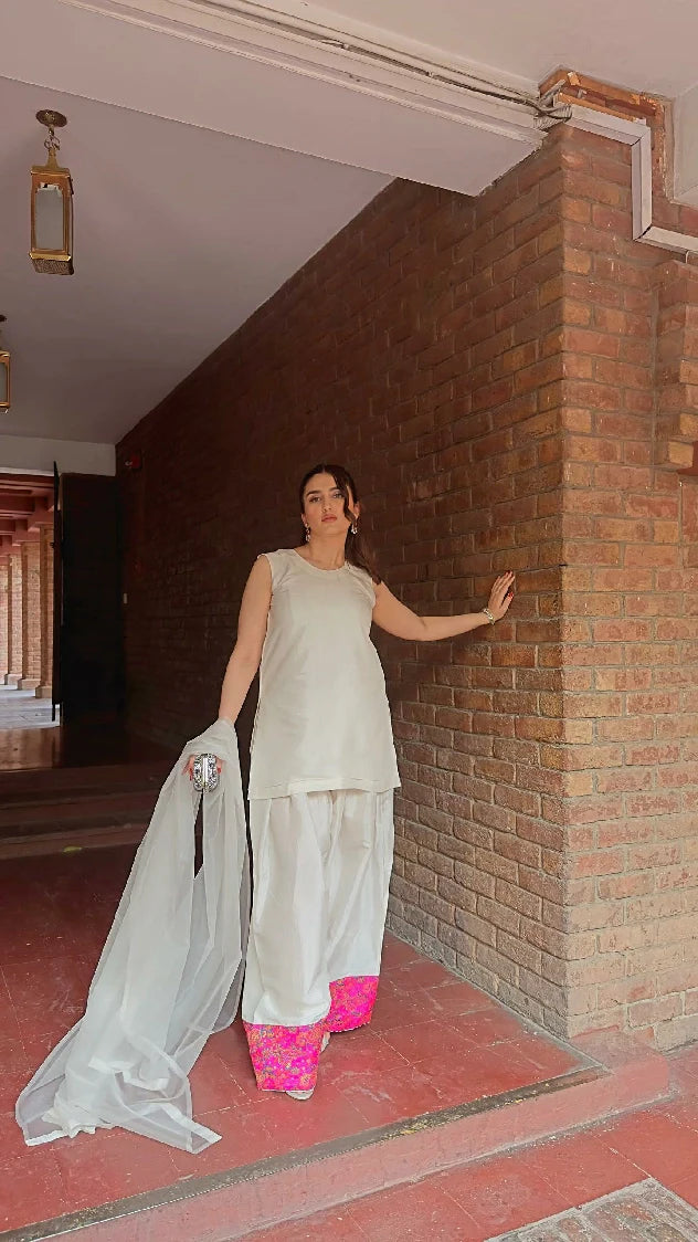 Picture of Manahils - Farshi Shalwar Three Pc(Pay-Now) - Available at Raja Sahib