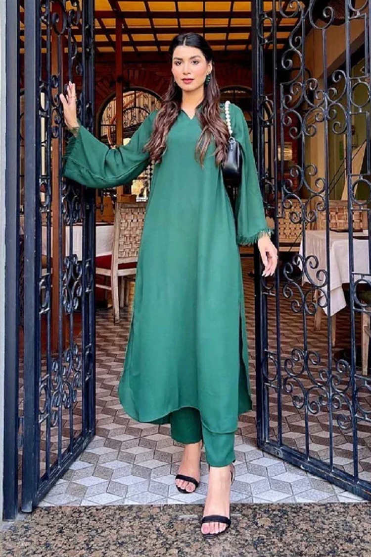 Picture of Manahils - Hunter Love Green (Two Pc ) - Available at Raja Sahib