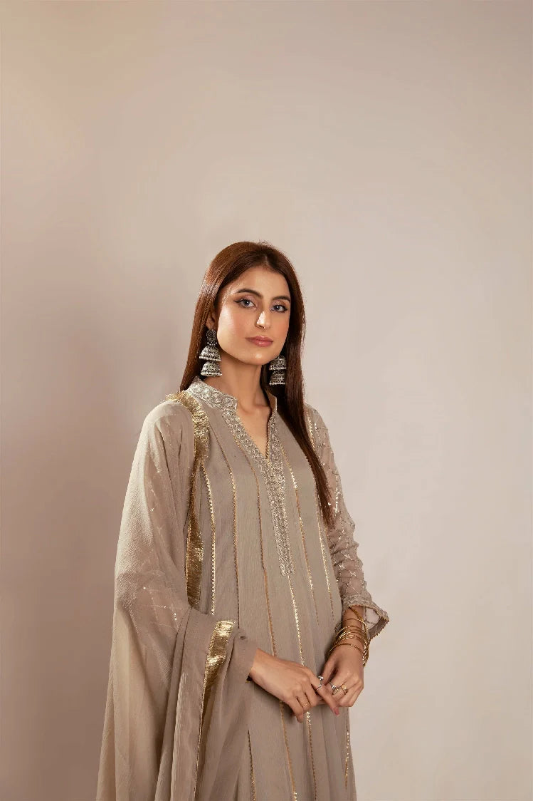 Picture of Manahils - Kurti 106 - Available at Raja Sahib