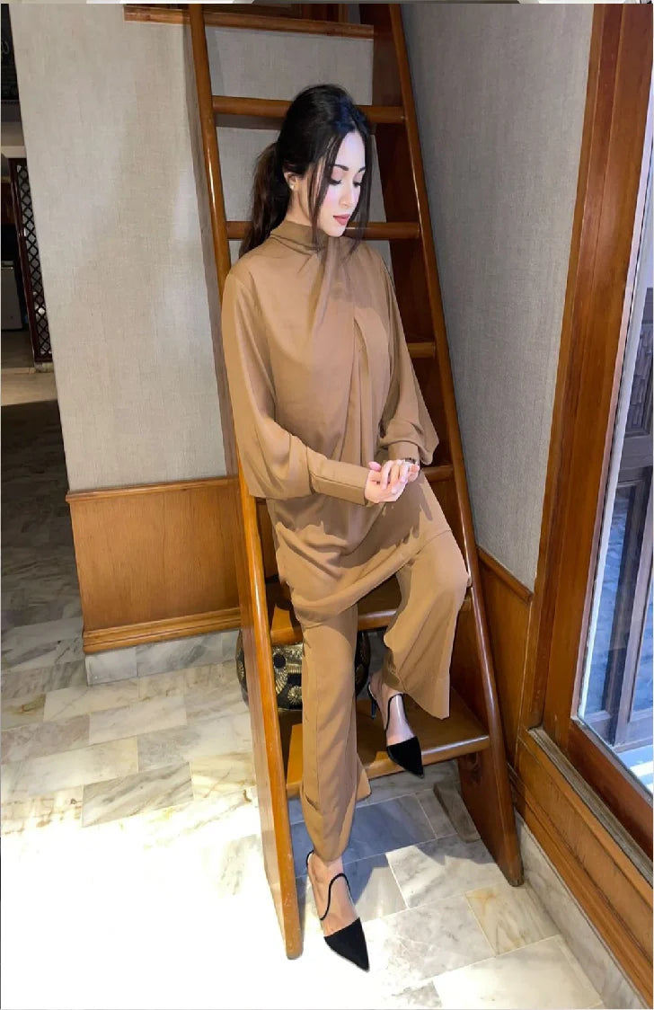 Picture of Manahils - Knot Set Camel Brown - Available at Raja Sahib