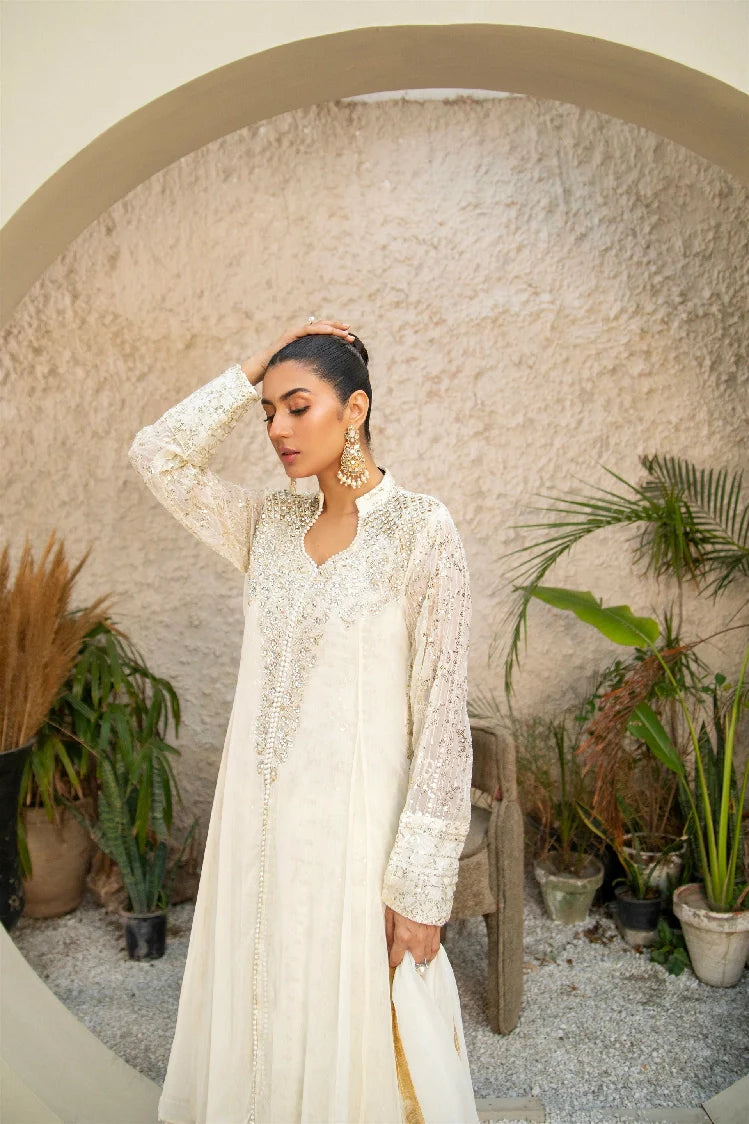 Picture of Manahils - Sw 04-Off White - Available at Raja Sahib