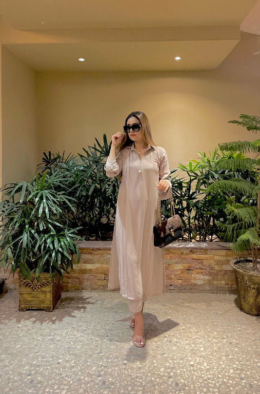 Picture of Manahils - Woody Almond Sleeves Flower - Available at Raja Sahib