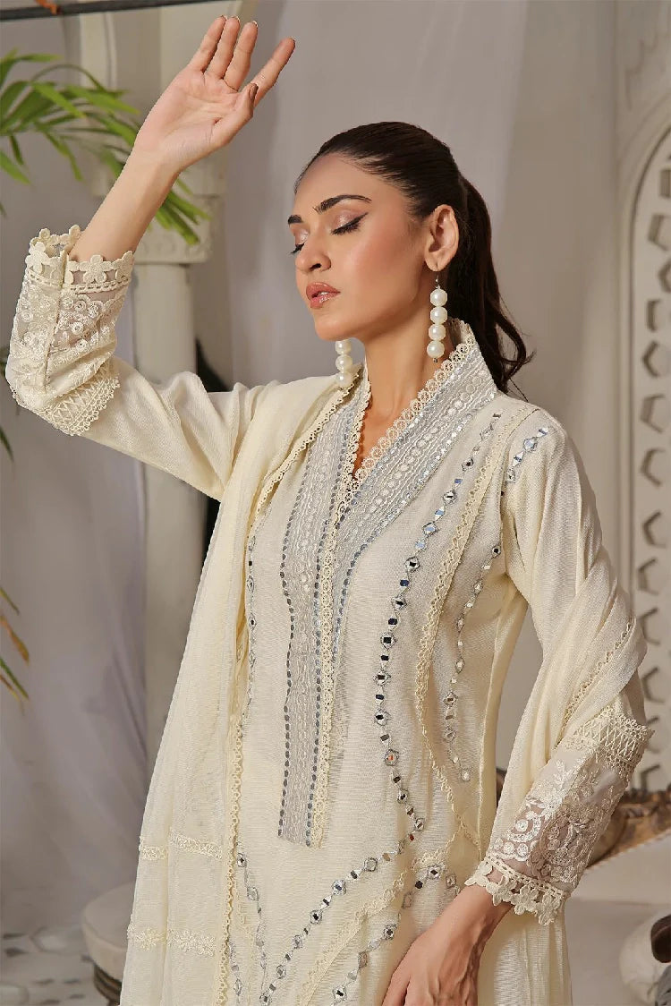 Picture of Manahils - Wu-01-Creamy Temptation - Available at Raja Sahib