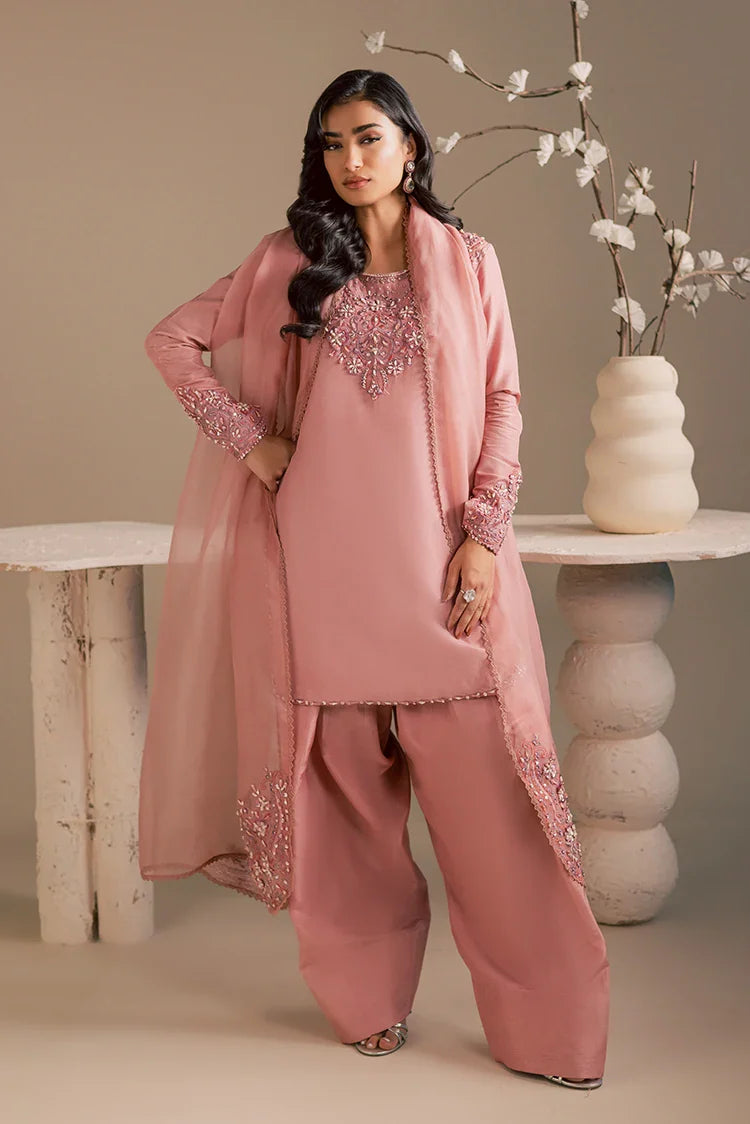 Picture of Maria Osama Khan - Noir Bliss 2 - Blush Dew - Available at Raja Sahib
