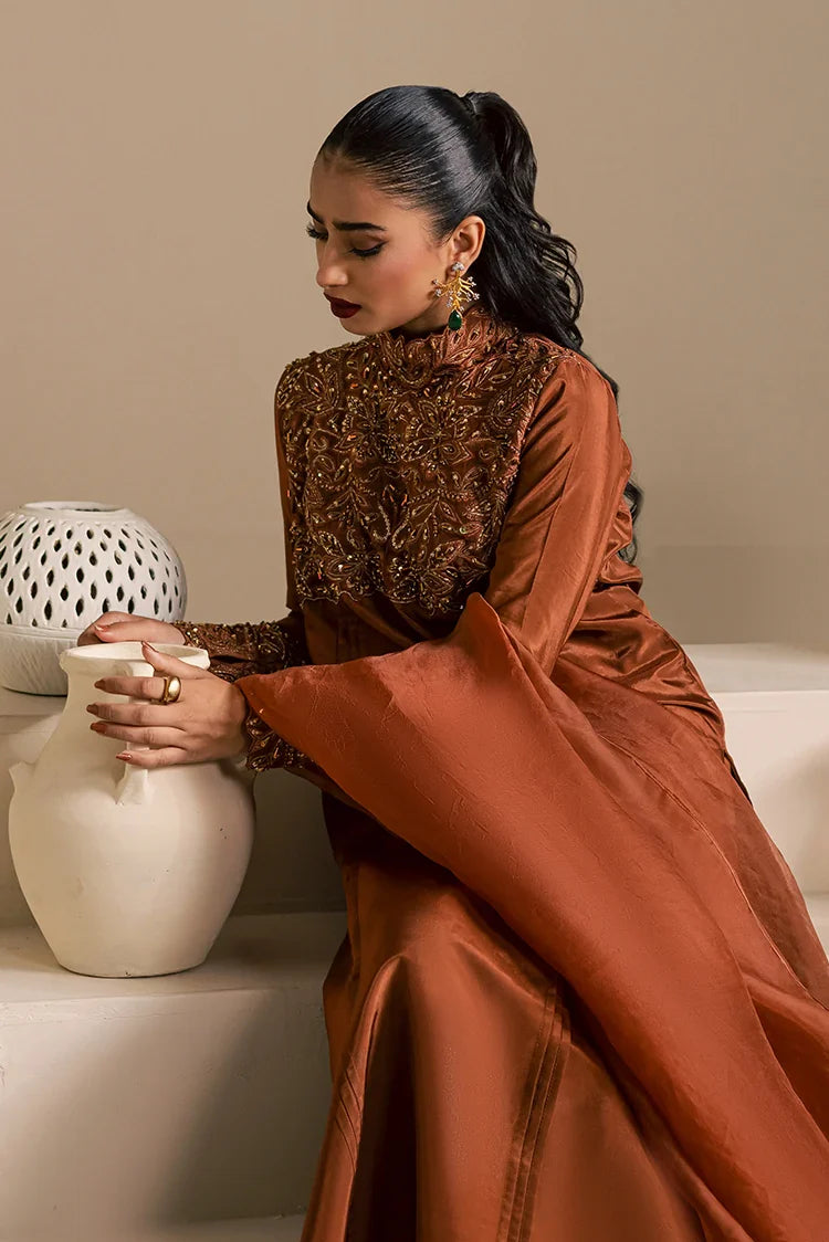 Picture of Maria Osama Khan - Noir Bliss 2 - Coco Dusk - Available at Raja Sahib