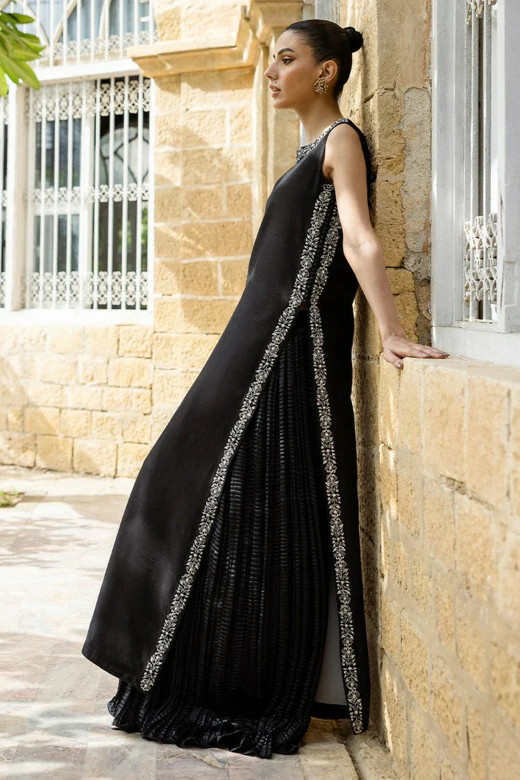 Picture of Mavie - Elara Luxury Pret - Monarch - Available at Raja Sahib