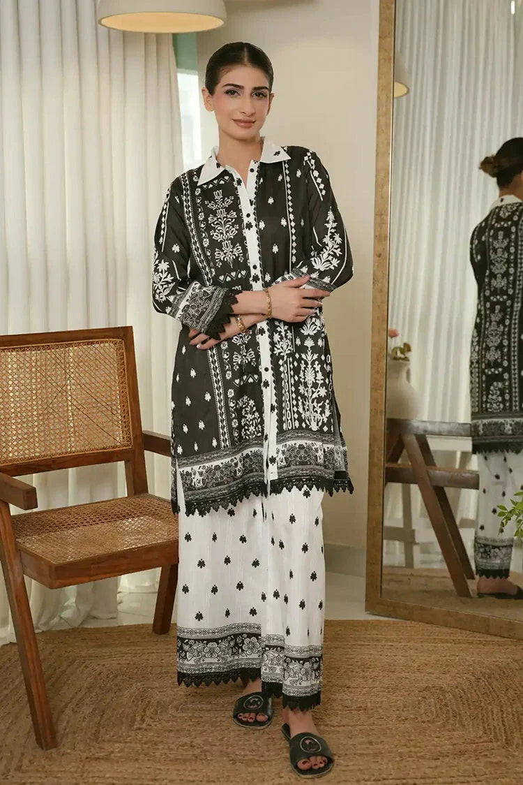 Picture of Karashe - Chapter One - Monochrome Majesty - Available at Raja Sahib