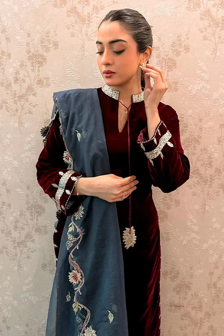 Picture of Mavie - Noir Luxury Velvets - Luna - Available at Raja Sahib