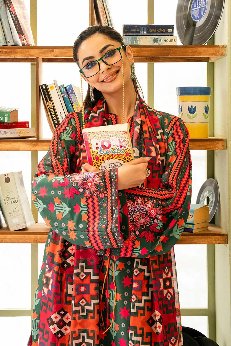 Picture of Maria Osama Khan - Retro '26 - Bloom - Available at Raja Sahib