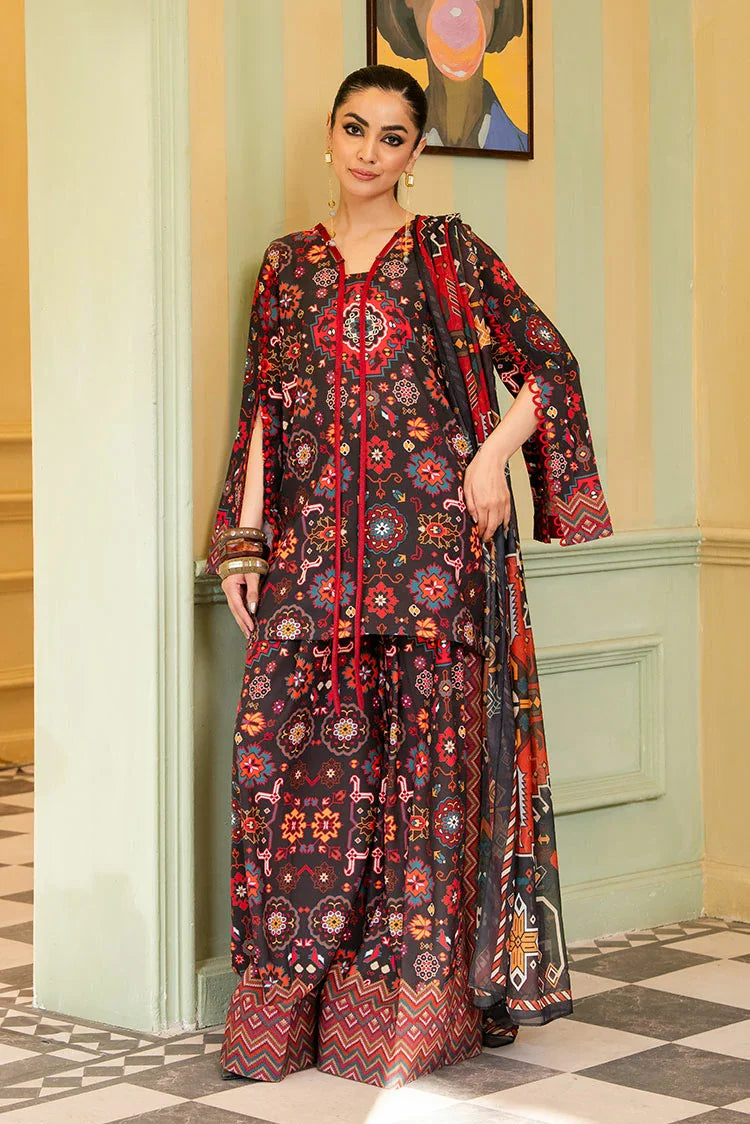 Picture of Maria Osama Khan - Retro '26 - Eliora - Available at Raja Sahib