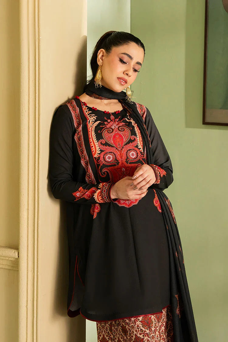 Picture of Maria Osama Khan - Retro '26 - Fiora - Available at Raja Sahib