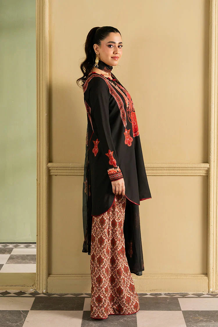Picture of Maria Osama Khan - Retro '26 - Fiora - Available at Raja Sahib