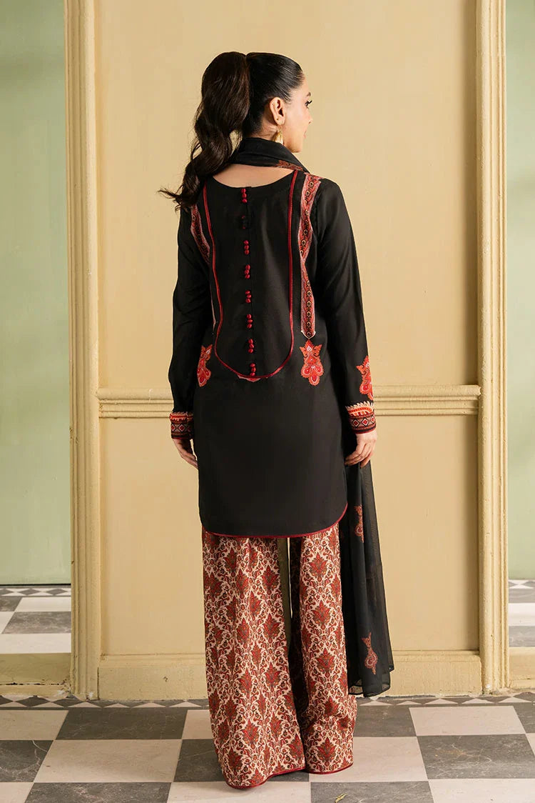 Picture of Maria Osama Khan - Retro '26 - Fiora - Available at Raja Sahib