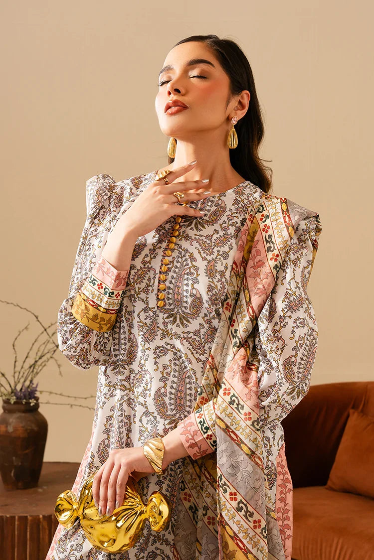 Picture of Maria Osama Khan - Retro Edit - Milan - Available at Raja Sahib