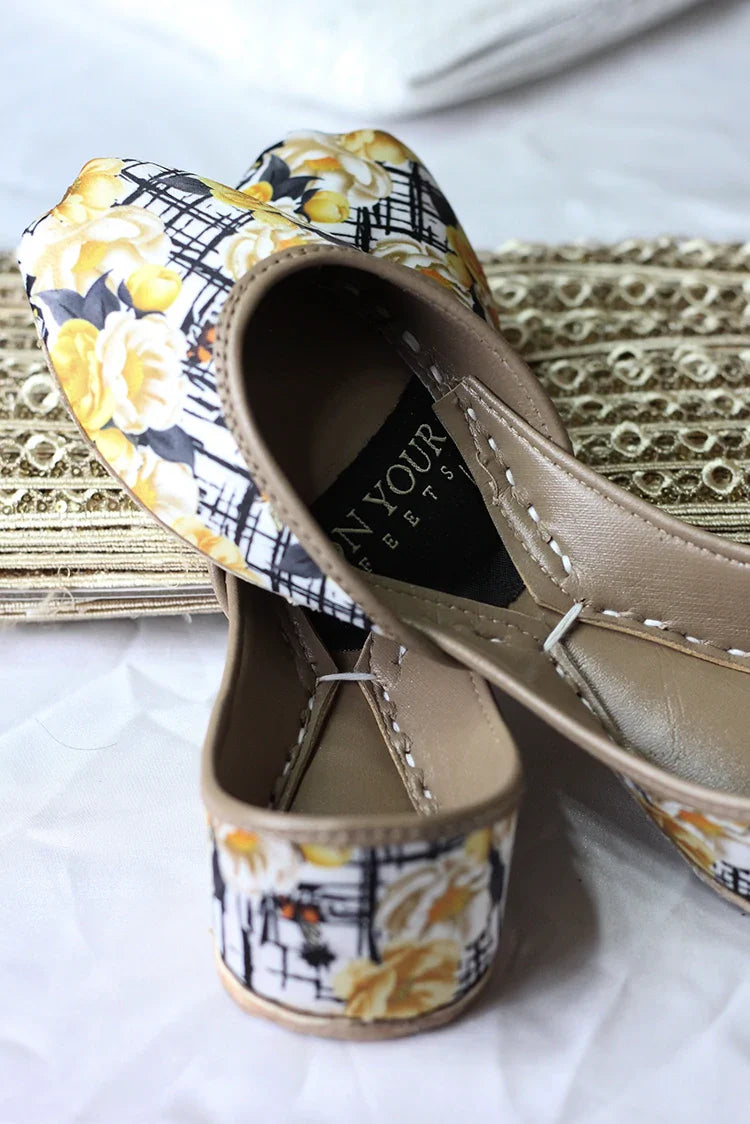 Picture of On Your Feets - Botanique Collection - Motivana - Available at Raja Sahib