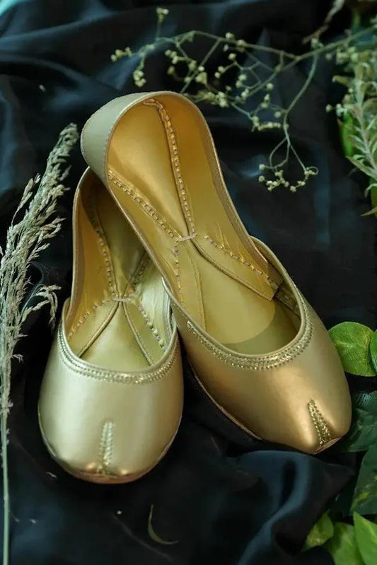 Picture of Saheliyan - Kikli Collection - Panchhi - Available at Raja Sahib