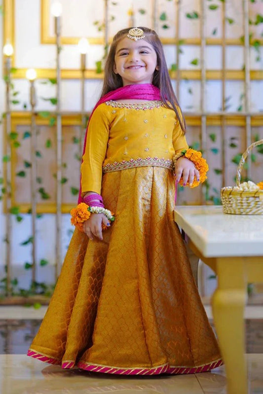Picture of Fairy Queen - 3 Piece - Pyari - Available at Raja Sahib
