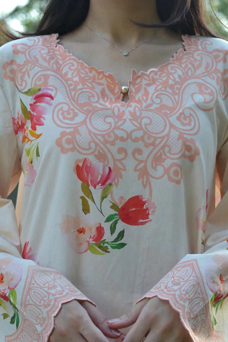 Picture of Laaleh - Shahnoor The Enchantress - 2 Piece - Available at Raja Sahib