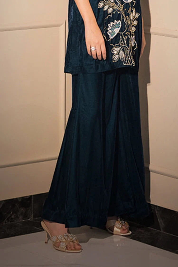 Picture of RJ'S Pret - Velours Exclusive Velvet Collection - Deep Sea Green - Available at Raja Sahib