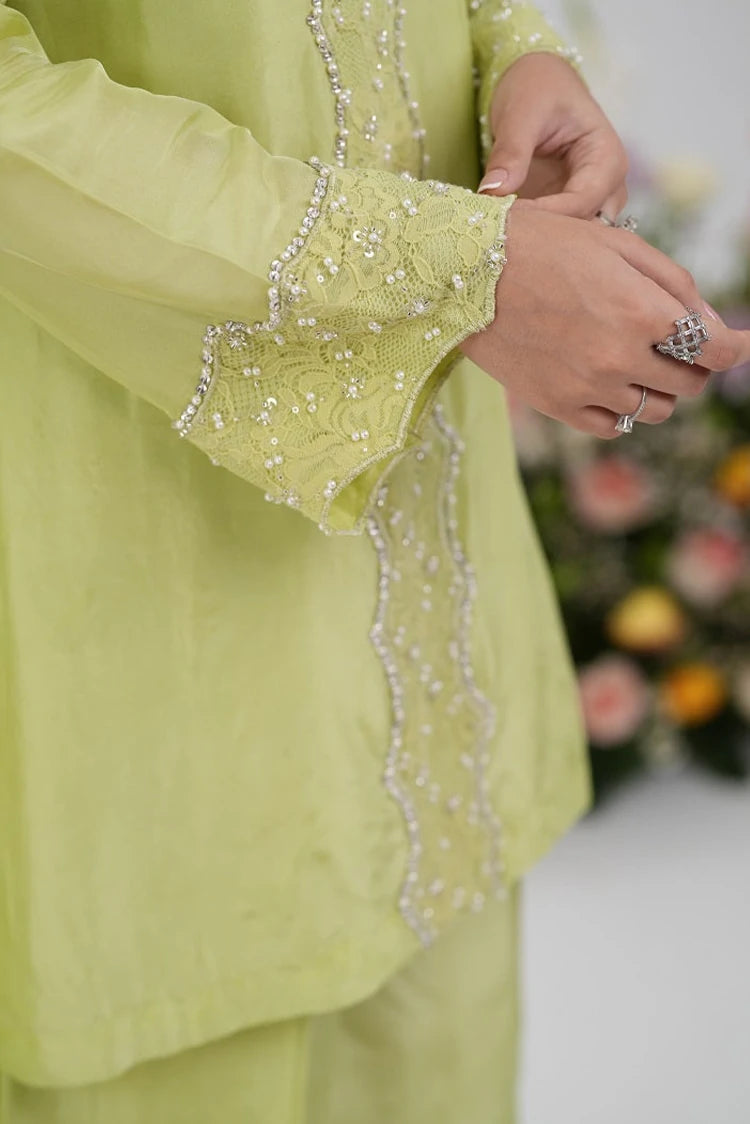 Picture of Rj'S Pret - Festal Drop 3 - Wasabi Green - Available at Raja Sahib