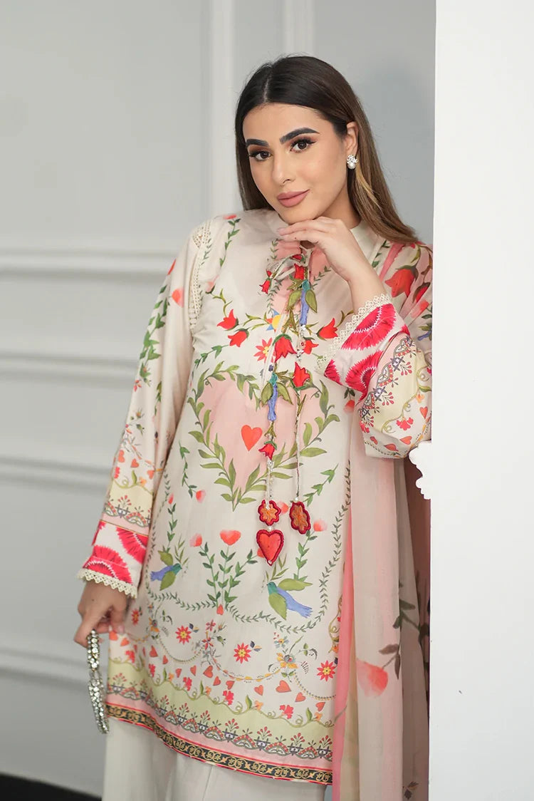 Picture of RJ'S Pret - Vignette 2 - Strawberry Daiquiri - Available at Raja Sahib