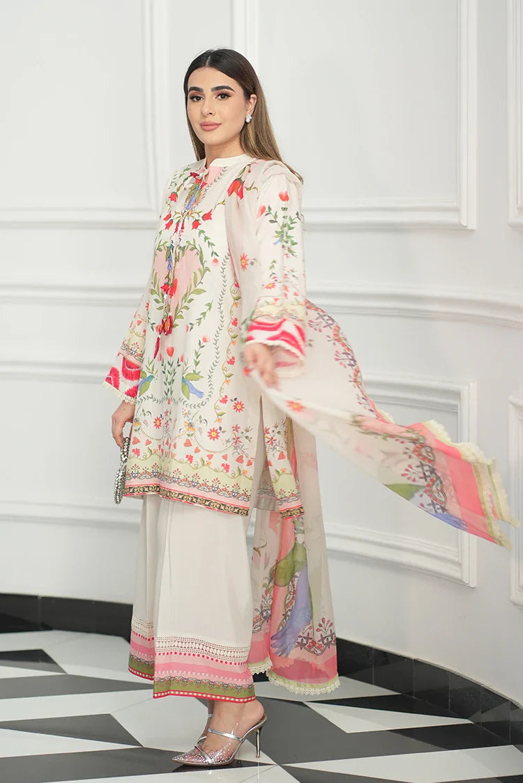 Picture of RJ'S Pret - Vignette 2 - Strawberry Daiquiri - Available at Raja Sahib