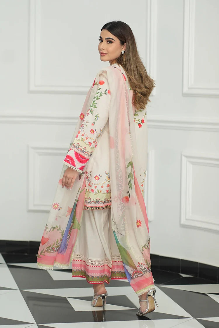 Picture of RJ'S Pret - Vignette 2 - Strawberry Daiquiri - Available at Raja Sahib