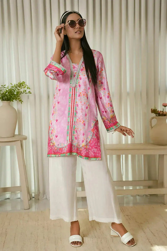 Picture of Karashe - Chapter One - Rose Tinted Day - Available at Raja Sahib