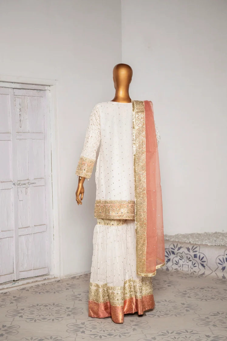 Picture of Saira Sultana - Gharara Collection - Qulsoom - Available at Raja Sahib