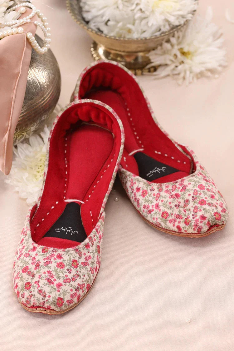 Picture of Saheliyan - Surkhaab Collection - Mehwar - Available at Raja Sahib